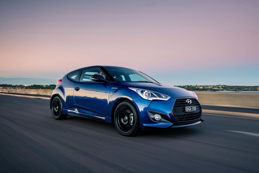  Hyundai Veloster Street Turbo 2016 года  (AU) (фото 10 из 23)